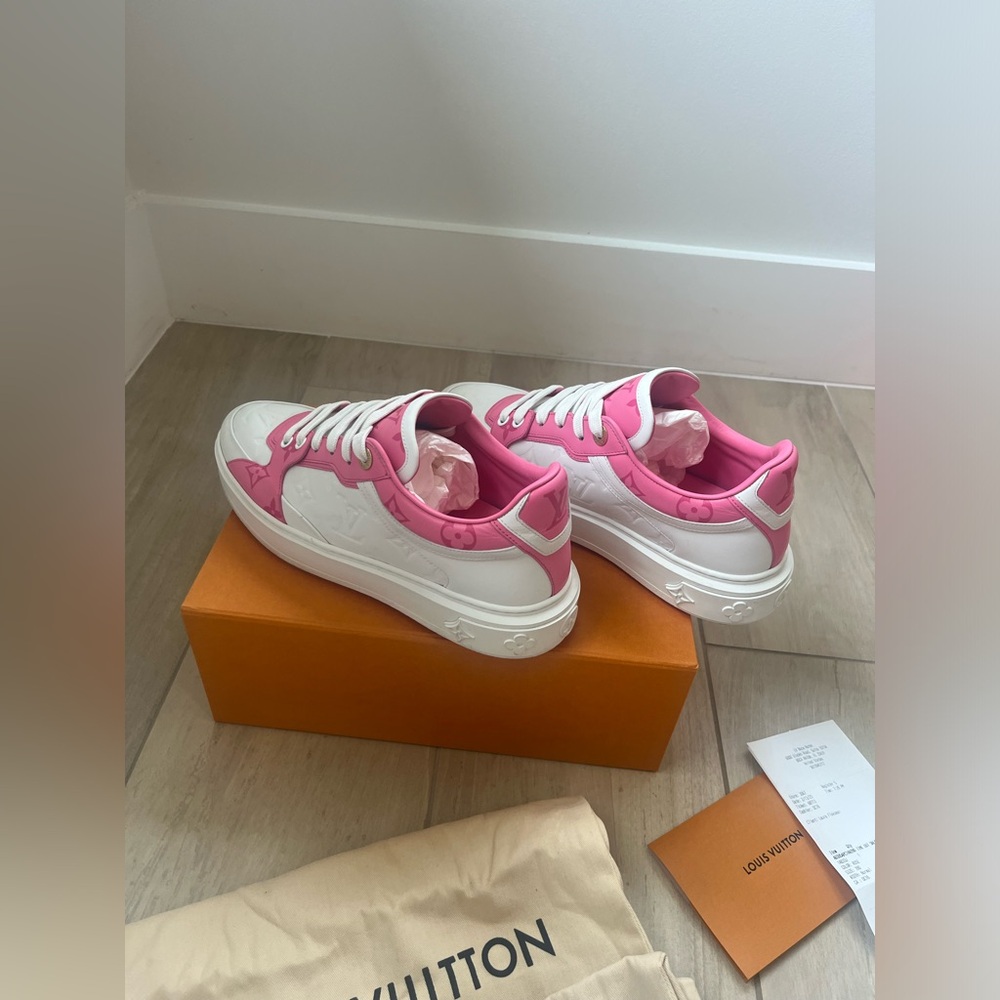 Louis Vuitton Women's Sneakers in Pink and White - Picture 3 of 11